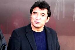 تیم فوتبال مشکی‌پوشان به خداداد عزیزی واگذار شد