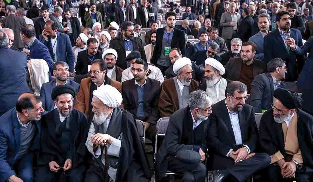 نوسازی اصول‌گرایان؛ شورای وحدت به‌سمت جدید حرکت می‌کند؟