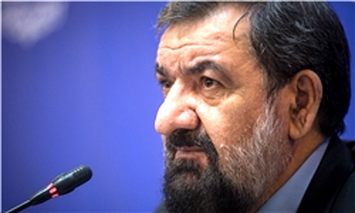 استیضاح‌های اخیر اوج جناح‌گرایی بود/ مسئولان از دولت و مجلس مردمی اول انقلاب فاصله گرفته‌اند