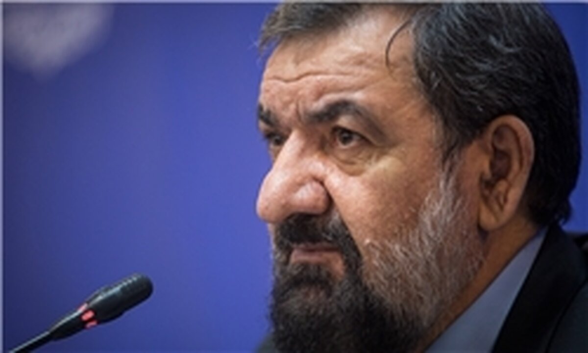 استیضاح‌های اخیر اوج جناح‌گرایی بود/ مسئولان از دولت و مجلس مردمی اول انقلاب فاصله گرفته‌اند