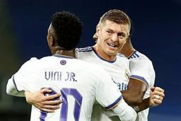 واکنش ZDF به کروس؛ ترک مصاحبه قابل قبول نیست