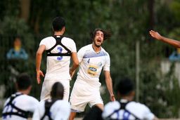 سیاوش یزدانی در جلد کریس رونالدو (عکس)