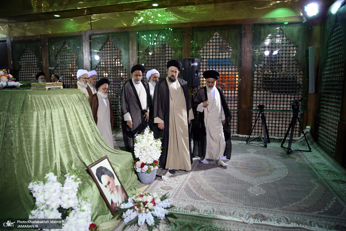 تجدید میثاق اعضای مجلس خبرگان رهبری با آرمانهای امام خمینی (ره)