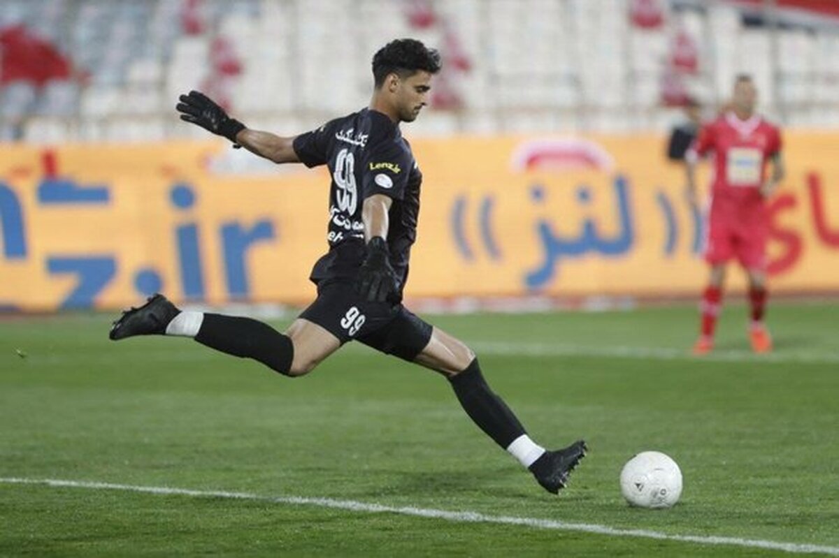 دلقک بازی حامد لک تمامی ندارد | رفتار‌های توهین‌آمیز حامد لک در شب حذف پرسپولیس
