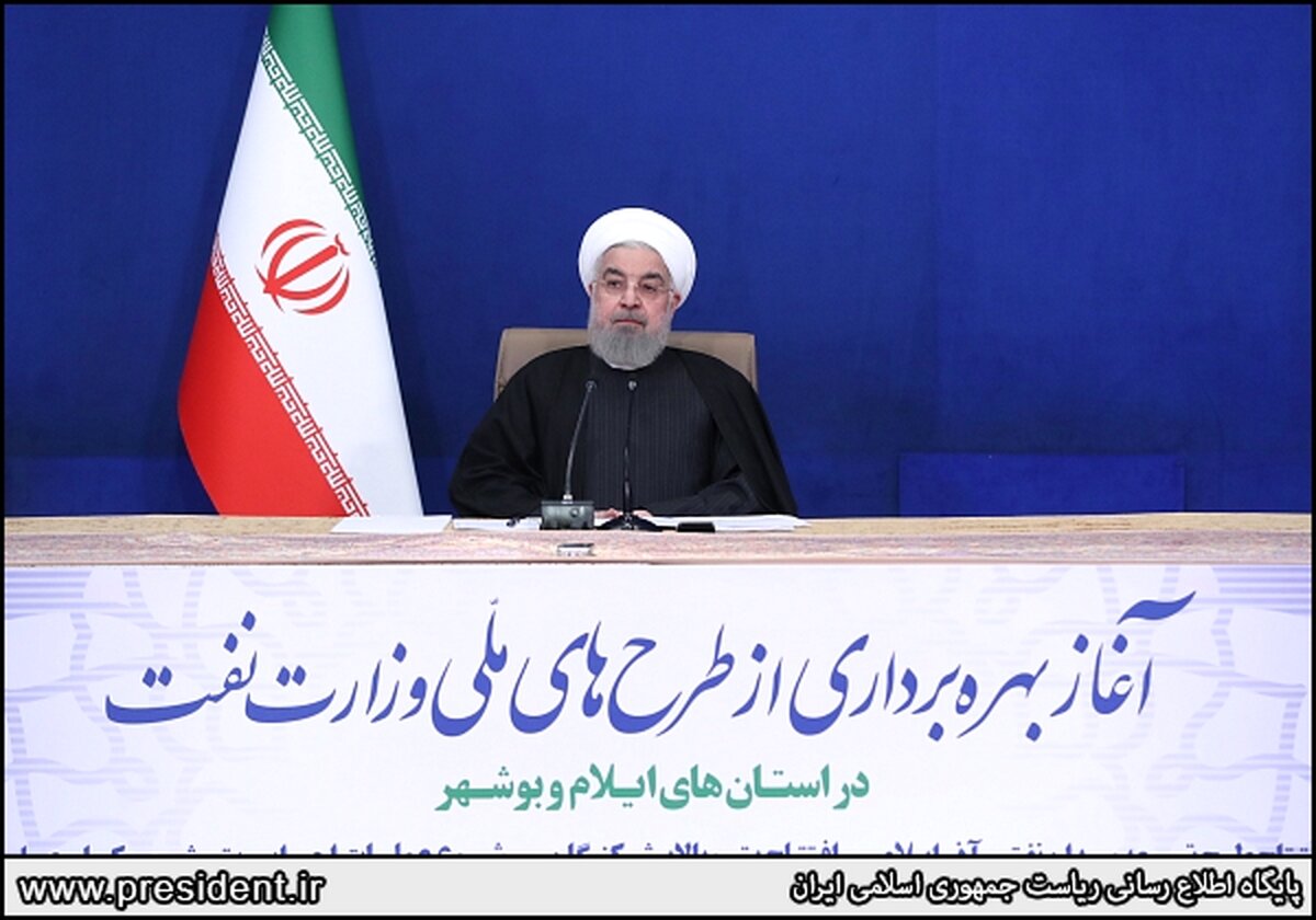 روحانی: برجام از بس بزرگ بود دنیا توطئه کرد کمر آن را بشکند