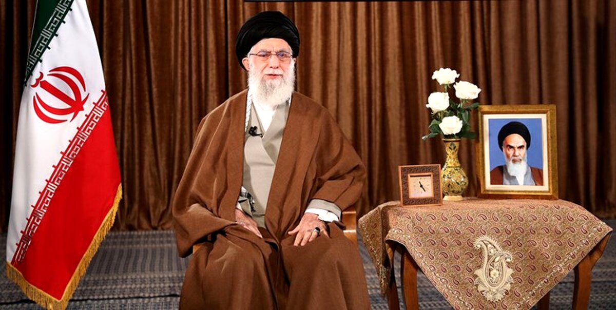 رهبر انقلاب: کمتر اتفاق افتاده که همه به قدر امروز احساس نیاز به منجی داشته باشند