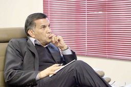 کارگزاران اعمال نفوذ نکرد
