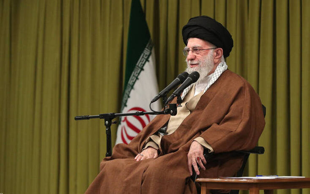 رهبر انقلاب:سخنان ترامپ مایه سرافکندگی ملت آمریکاست