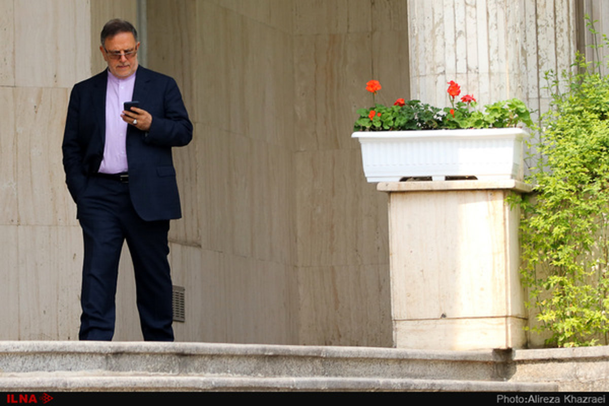 صدور کیفرخواست «سیف» به اتهام تضییع ۳۰ میلیارد دلار و ۶۰ تن ذخیره طلا