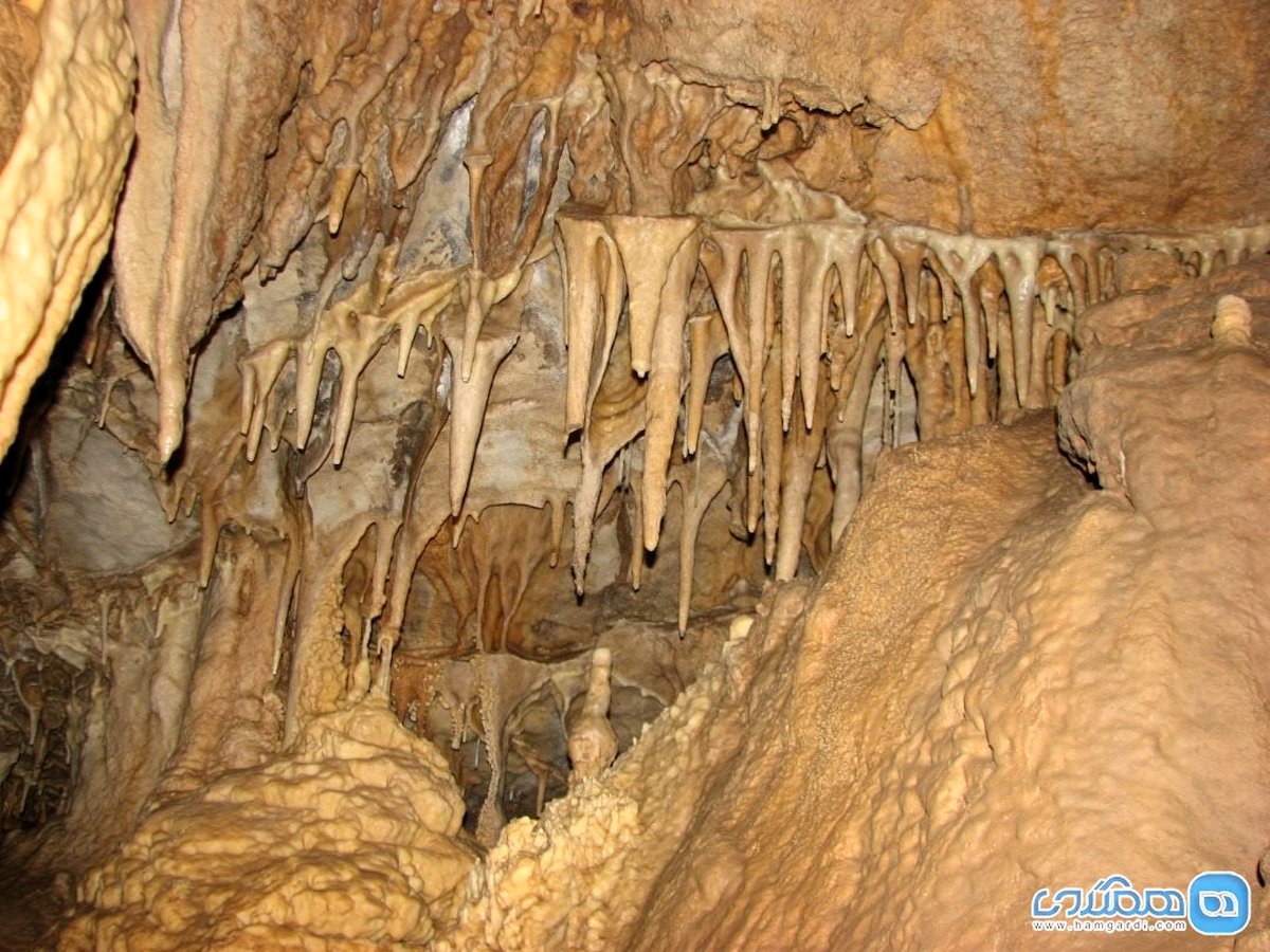 غاری در مرکز ایران که می توانید در آن غواصی کنید