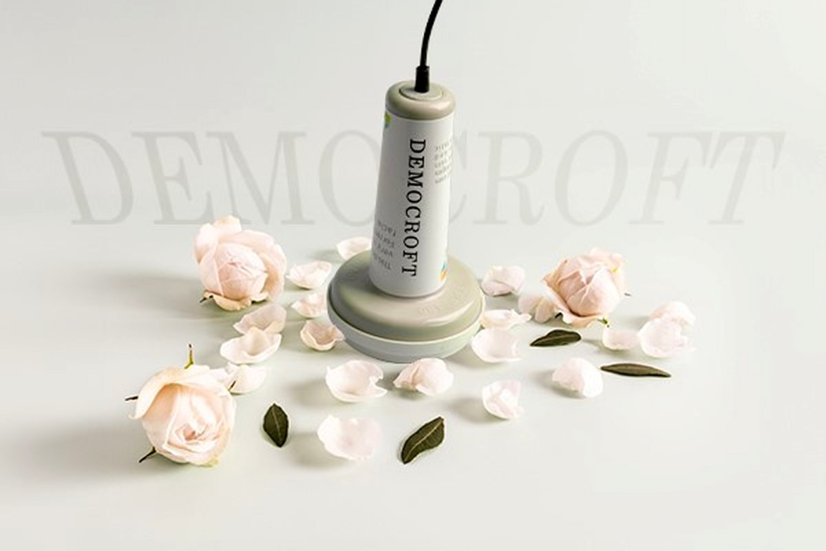 خرید دموکرافت به عنوان روشی برای رهایی از تمام جوش‌های پوست