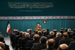 پرهیز از دیپلماسی التماسی، لزوم تعاملات خردمندانه و انعطاف با حفظ اصول