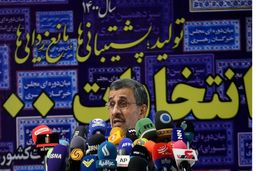 مشاور سابق هاشمی: احمدی نژاد تمام شده است