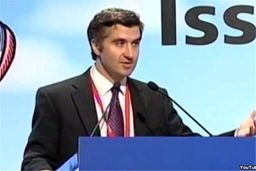 یک ایرانی-آمریکایی دیگر  در وزارت خارجه آمریکا 