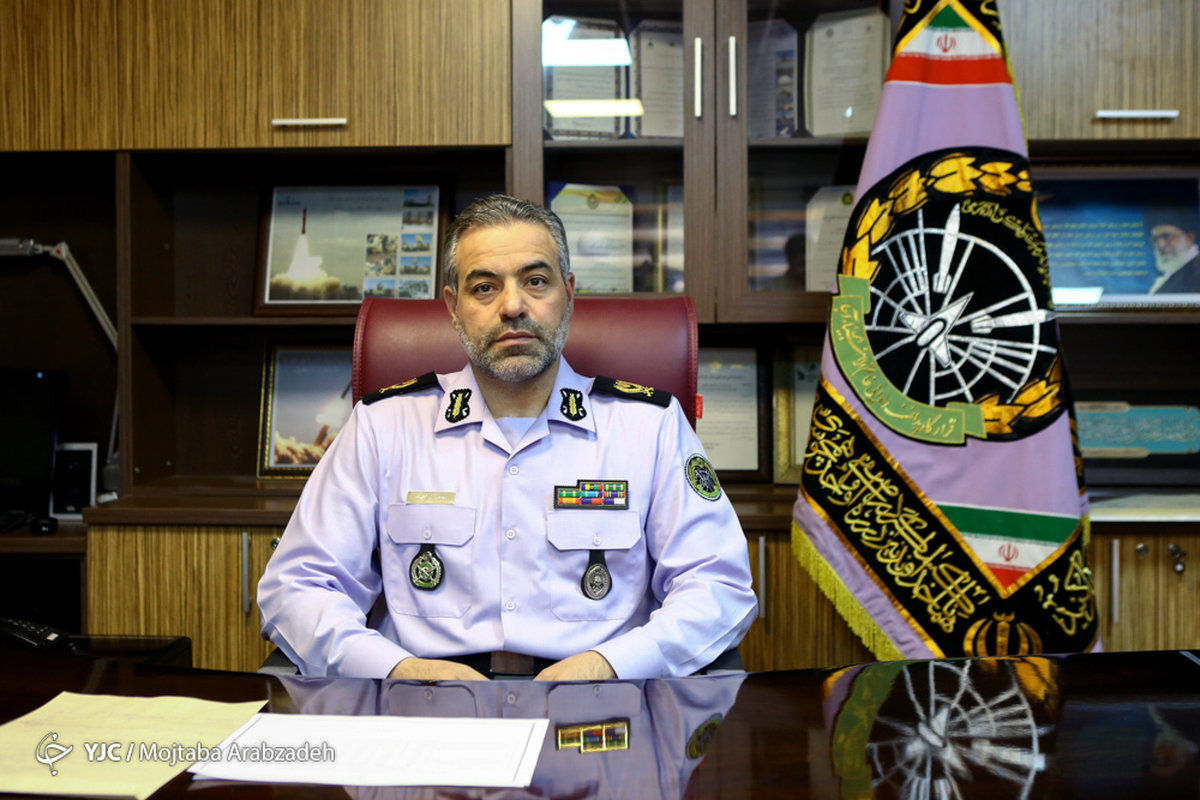 مقام ارشد ارتش: میتوانیم با ۱۰ دلار یک کروز ۹۰۰ هزار دلاری را بزنیم