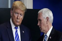 حمله مایک پنس به ترامپ بر سر توافق با ایران