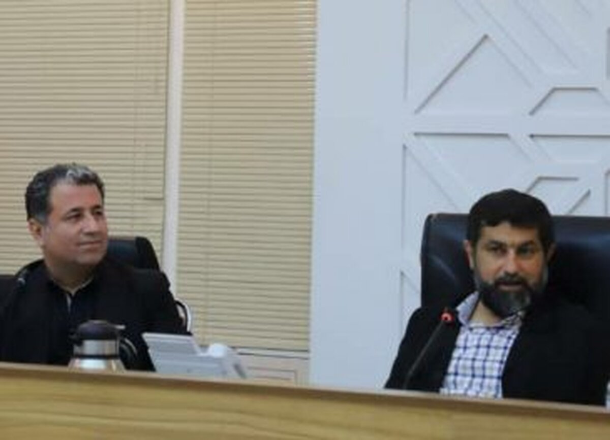 تجلیل از مدیرعامل موفق گروه ملی فولاد ایران با حضور استاندار خوزستان 
