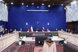 روزنامه جمهوری اسلامی: این همه برای موفقیت دولت تبلیغات می‌کنید، پس کارهای دولت کو؟  