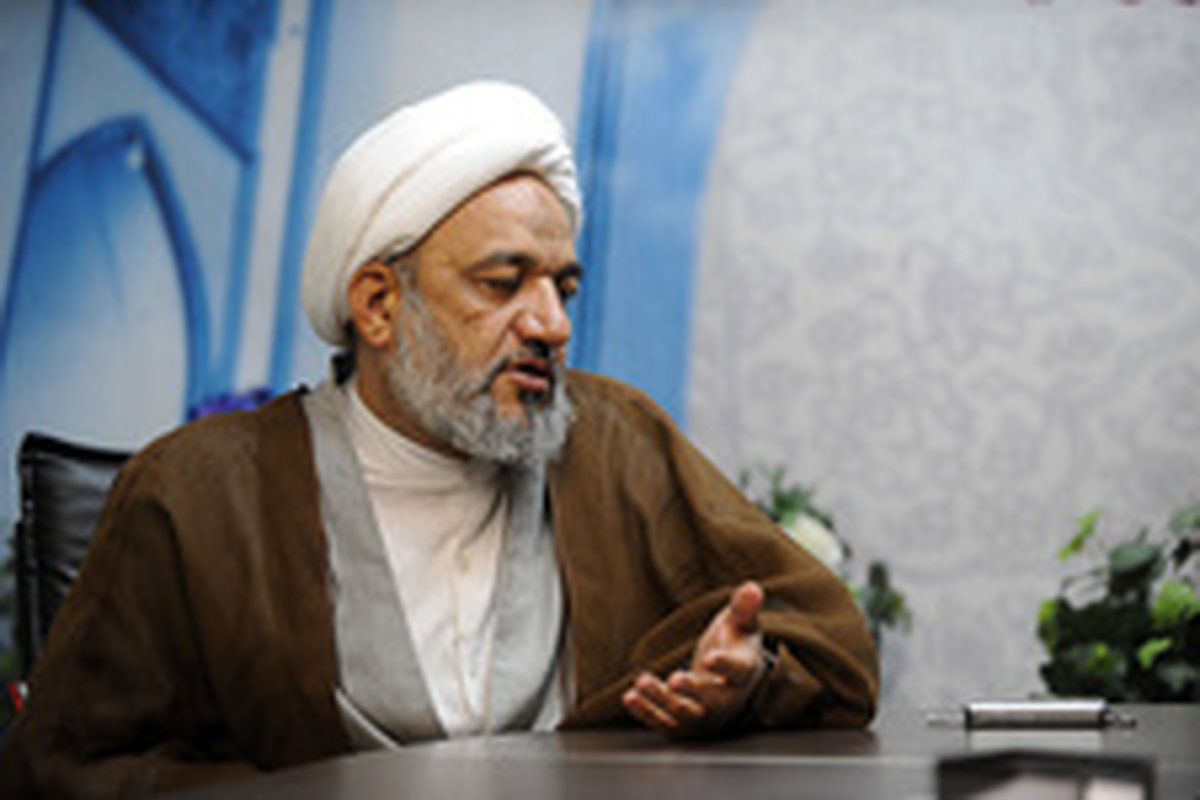 آقا تهرانی: سکوت در برابر جنایت اتفاق افتاده در افغانستان ظلم تمام است