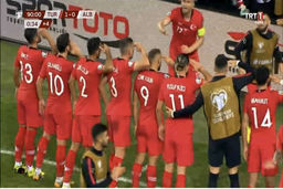 عکس | سلام نظامی جنجالی بازیکنان تیم ملی ترکیه به اردوغان برای کشتار در سوریه