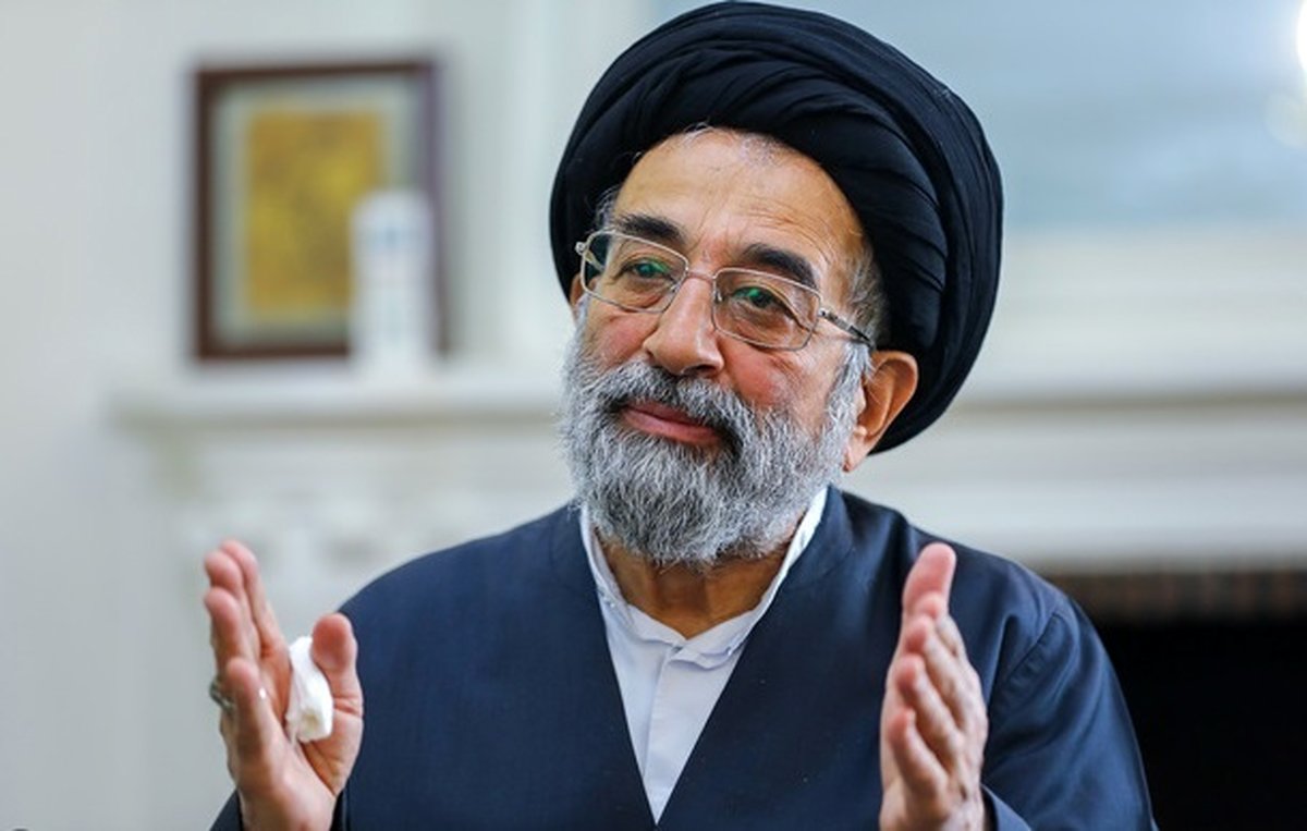 موسوی لاری: اینکه دوربین بگذارند و از دخترهای مردم عکس بگیرند، جواب نمیدهد