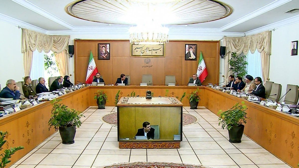 انتقاد 3 وزیر از اظهارات برخی کاندیداهای انتخاباتی | نرخ رشد تولید برق در دولتهای پس از جنگ