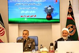 تاکید وزیر دفاع بر تجهیز نیروهای مسلح به تجهیزات رزم زمینی