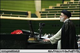 زمان 90 دقیقه‌ای رئیس جمهور برای دفاع پایانی از وزرای پیشنهادی؛ رئیسی می‌آید