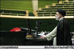 زمان 90 دقیقه‌ای رئیس جمهور برای دفاع پایانی از وزرای پیشنهادی؛ رئیسی می‌آید