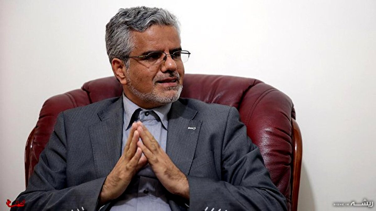 محمود صادقی :  پوپولیست‌ها می‌خواهند امر مهم همه‌پرسی را در پیشگاه مردم بی‌اهمیت جلوه بدهند
