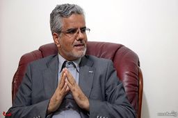 محمود صادقی :  پوپولیست‌ها می‌خواهند امر مهم همه‌پرسی را در پیشگاه مردم بی‌اهمیت جلوه بدهند
