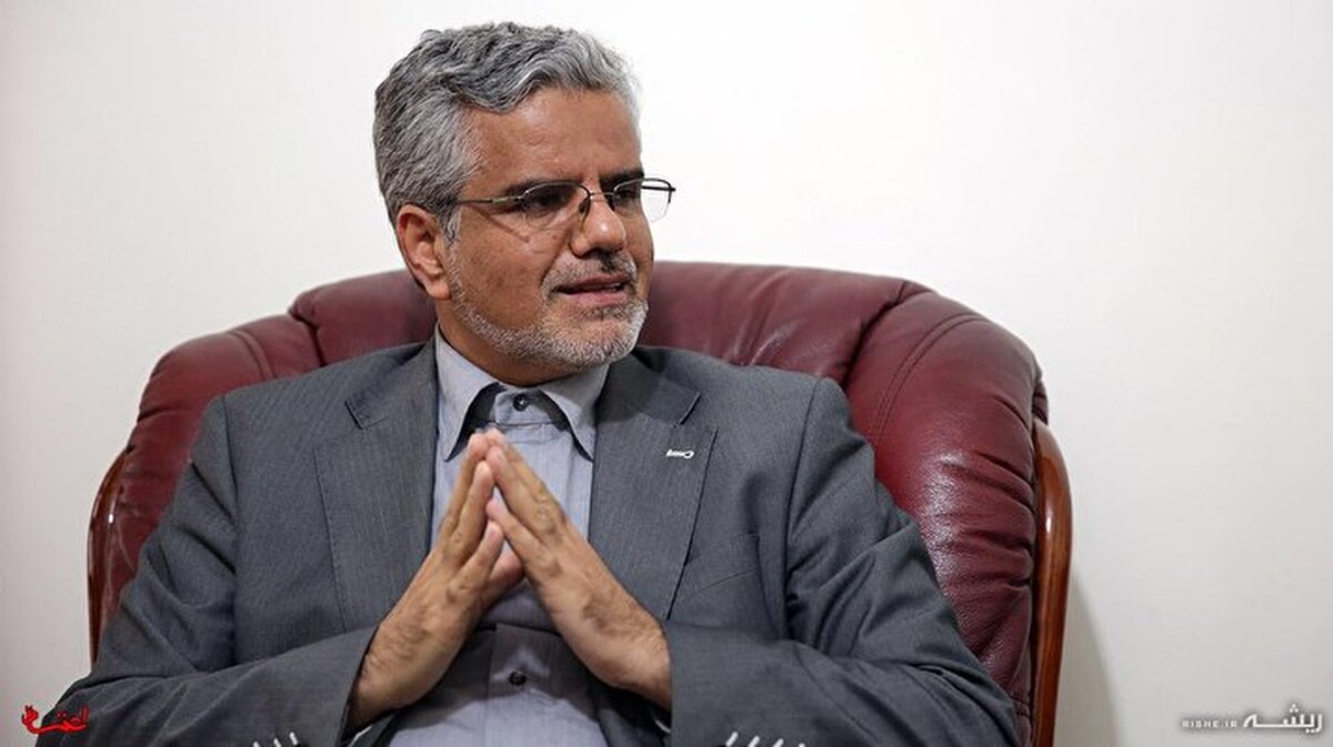 محمود صادقی :  پوپولیست‌ها می‌خواهند امر مهم همه‌پرسی را در پیشگاه مردم بی‌اهمیت جلوه بدهند
