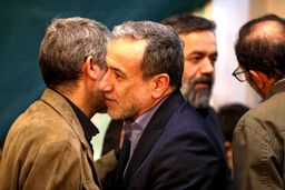 دیدار عباس عراقچی با مداح معروف