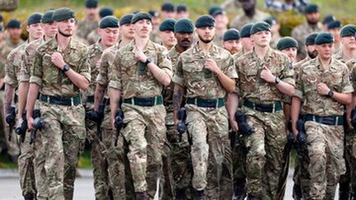 آماده باش ارتش های انگلیس و آلمان برای مقابله با روسیه