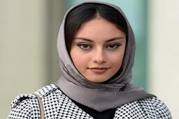 ترلان پروانه در نقش مارال ناصرالدین شاه