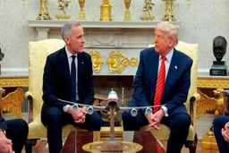 ترامپ : پیش از سفر به خاورمیانه خبر غافلگیرکننده ای دارم