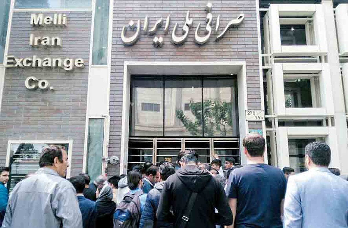 بحران مدیریت / کار از دست دولت در رفته است 