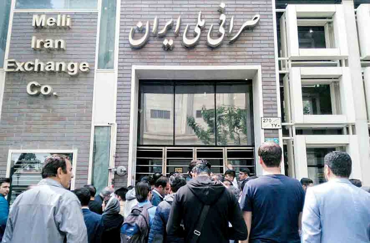 بحران مدیریت / کار از دست دولت در رفته است 