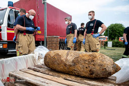 کشف بمب جنگ جهانی دوم در آلمان+عکس