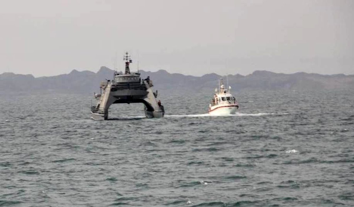 ایران و عمان رزمایش مشترک دریایی برگزار کردند
