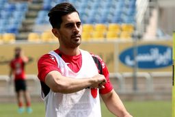 عالیشاه: غیر قانونی بودن قراردادم با پرسپولیس جوک است/ با برد سایپا شیرینی صعودمان را تکمیل می‌کنیم