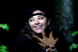 بیوگرافی آناهیتا درگاهی