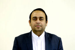 دگم‌اندیشان دخمه‌نشین را دستگیر کنید
