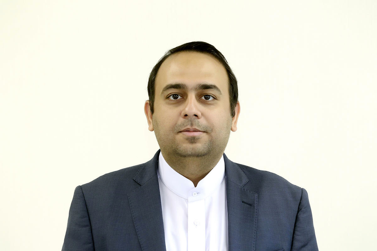 دگماندیشان دخمهنشین را دستگیر کنید