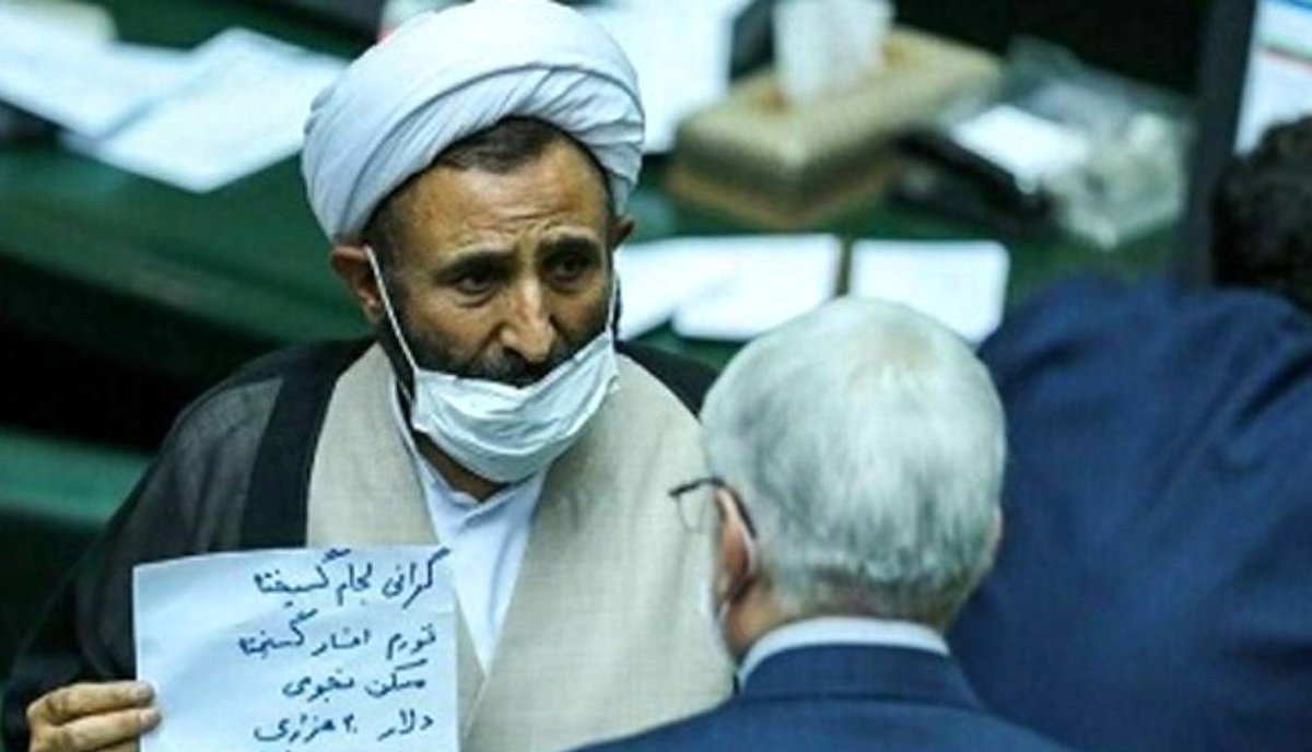 نماینده مجلس: ممکن است حساب بانکی افراد بیحجاب مسدود شود