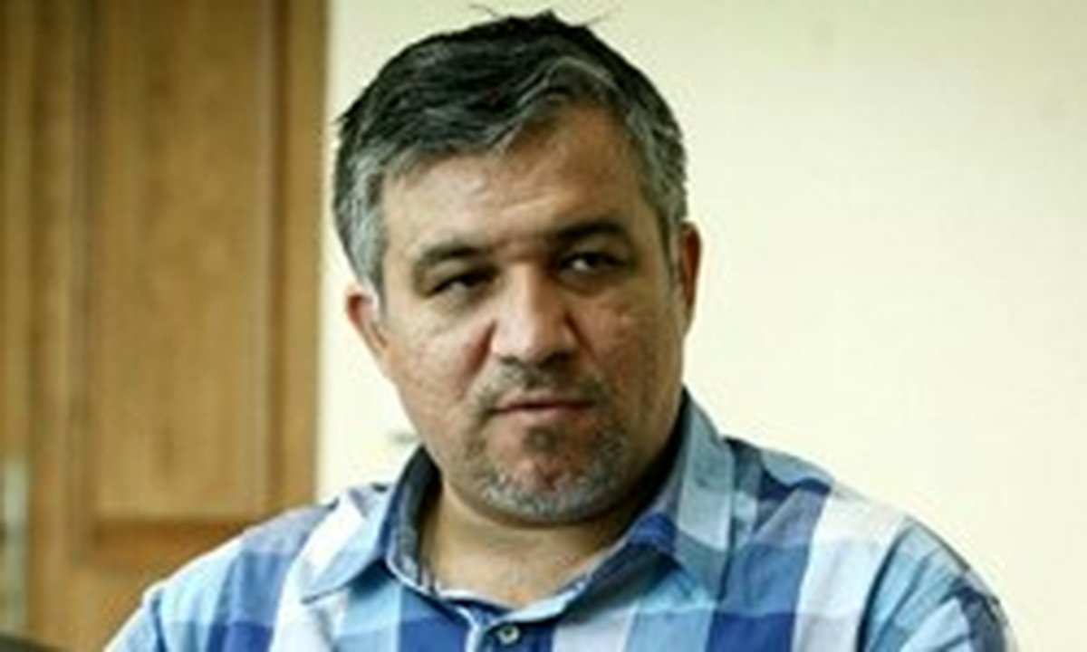 نباید از ترس احمدی نژاد دنبال نامزدی لاریجانی برویم