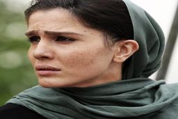 مرجان اتفاقیان همبازی نوید محمدزاده در مغزهای کوچک زنگ زده کیست؟