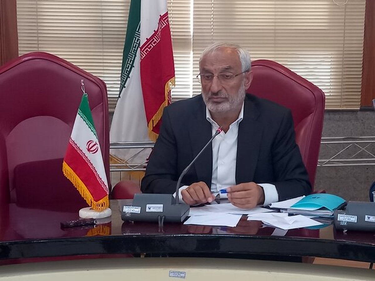 دخالت نمایندگان در عزل و نصبها به ضرر استان است/ احزاب کنونی در کشور، کاریکاتور حزب هستند