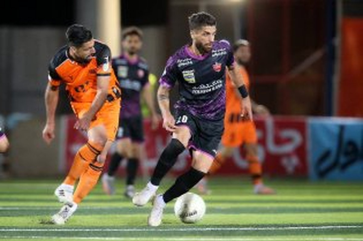 گزارش زنده؛ پرسپولیس ۰ - مس رفسنجان ۰