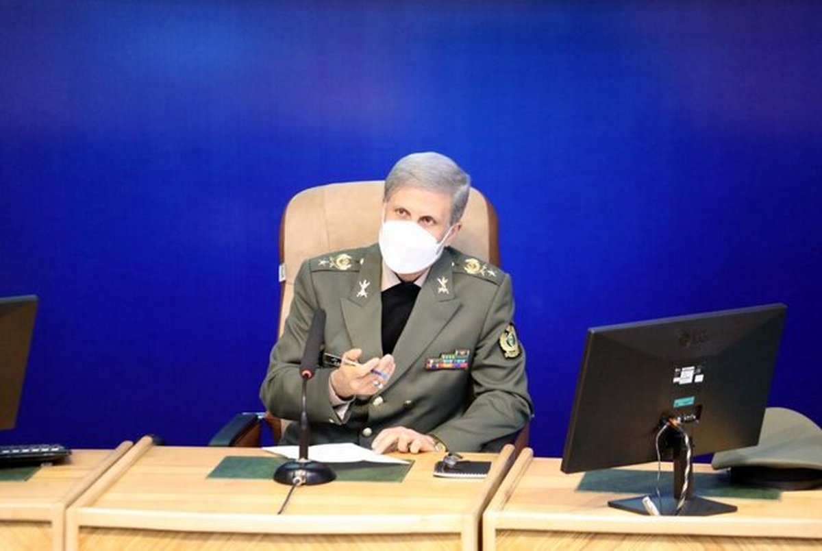 تمجید وزیر دفاع از وحدت بینظیر ارتش و سپاه